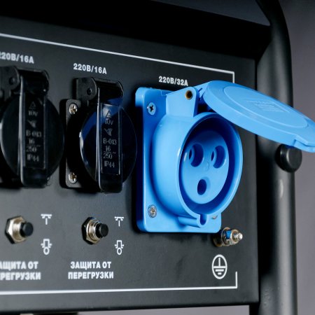 Бензиновый генератор FUBAG BS 6600 A ES с электростартером и коннектором автоматики Бензиновый генератор FUBAG BS 6600 A ES с электростартером и коннектором автоматики в Томске фото