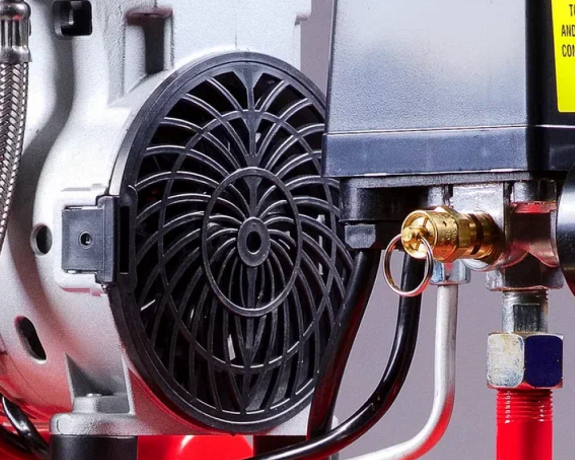 Электрический двигатель