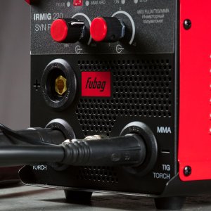Полуавтомат сварочный FUBAG IRMIG 220 SYN FLUX Полуавтомат сварочный FUBAG IRMIG 220 SYN FLUX в Томске фото