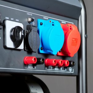 Бензиновый генератор FUBAG BS 7500 XD ES DUPLEX Бензиновый генератор FUBAG BS 7500 XD ES DUPLEX в Томске фото