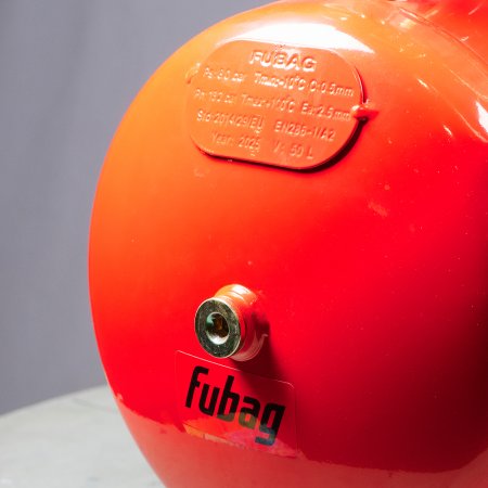 Компрессор безмасляный малошумный FUBAG Свободный Воздух (Free Air) 490/50/4.0 S в Томске фото