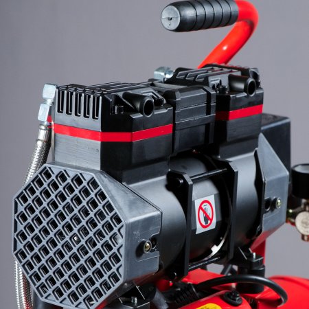 Компрессор безмасляный малошумный FUBAG Свободный Воздух (Free Air) 170/9/1.5 S в Томске фото