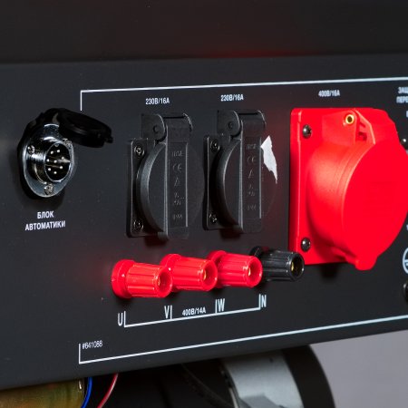 Бензиновый генератор FUBAG BS 8000 DA ES (трехфазный) с электростартером и коннектором автоматики Бензиновый генератор FUBAG BS 8000 DA ES (трехфазный) с электростартером и коннектором автоматики в Томске фото